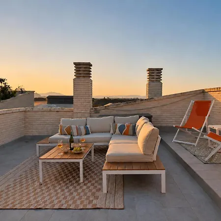 Elegance Penthouse By Nras デニア